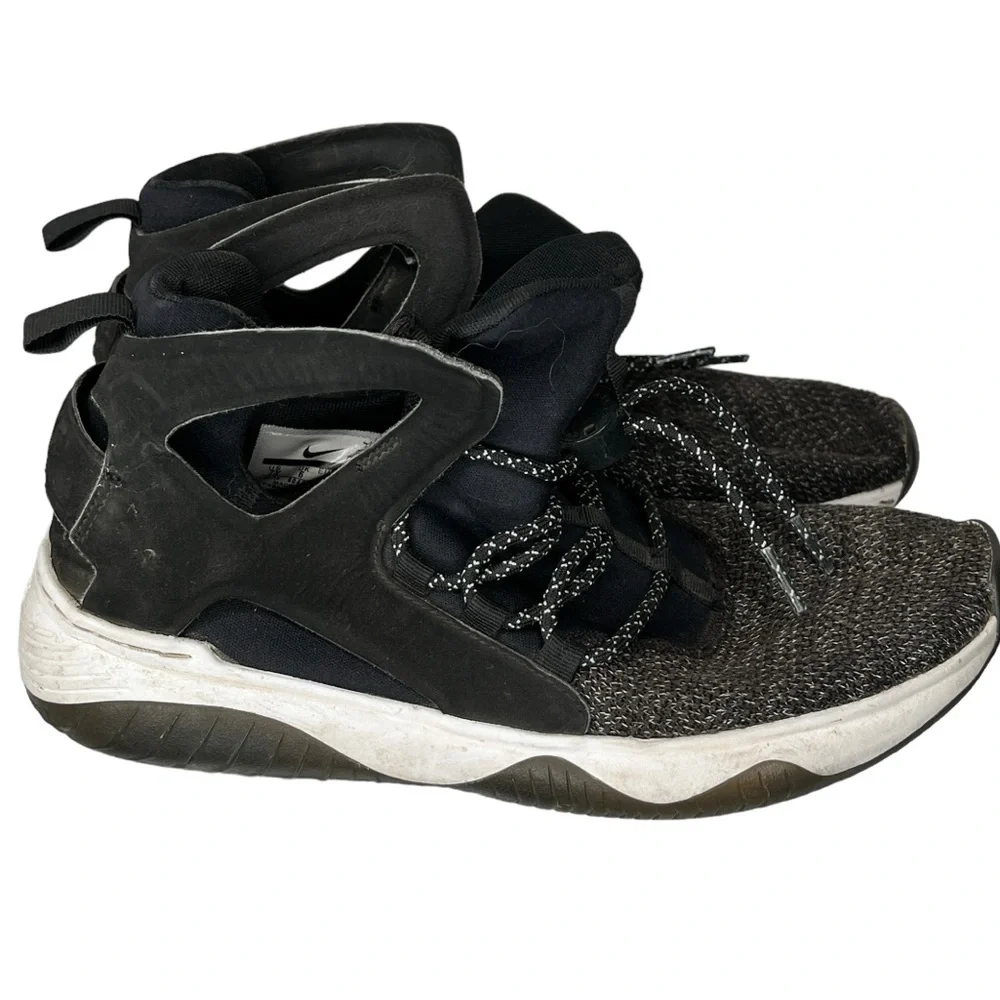 Nike Air‎ FLT Athletic Shoes